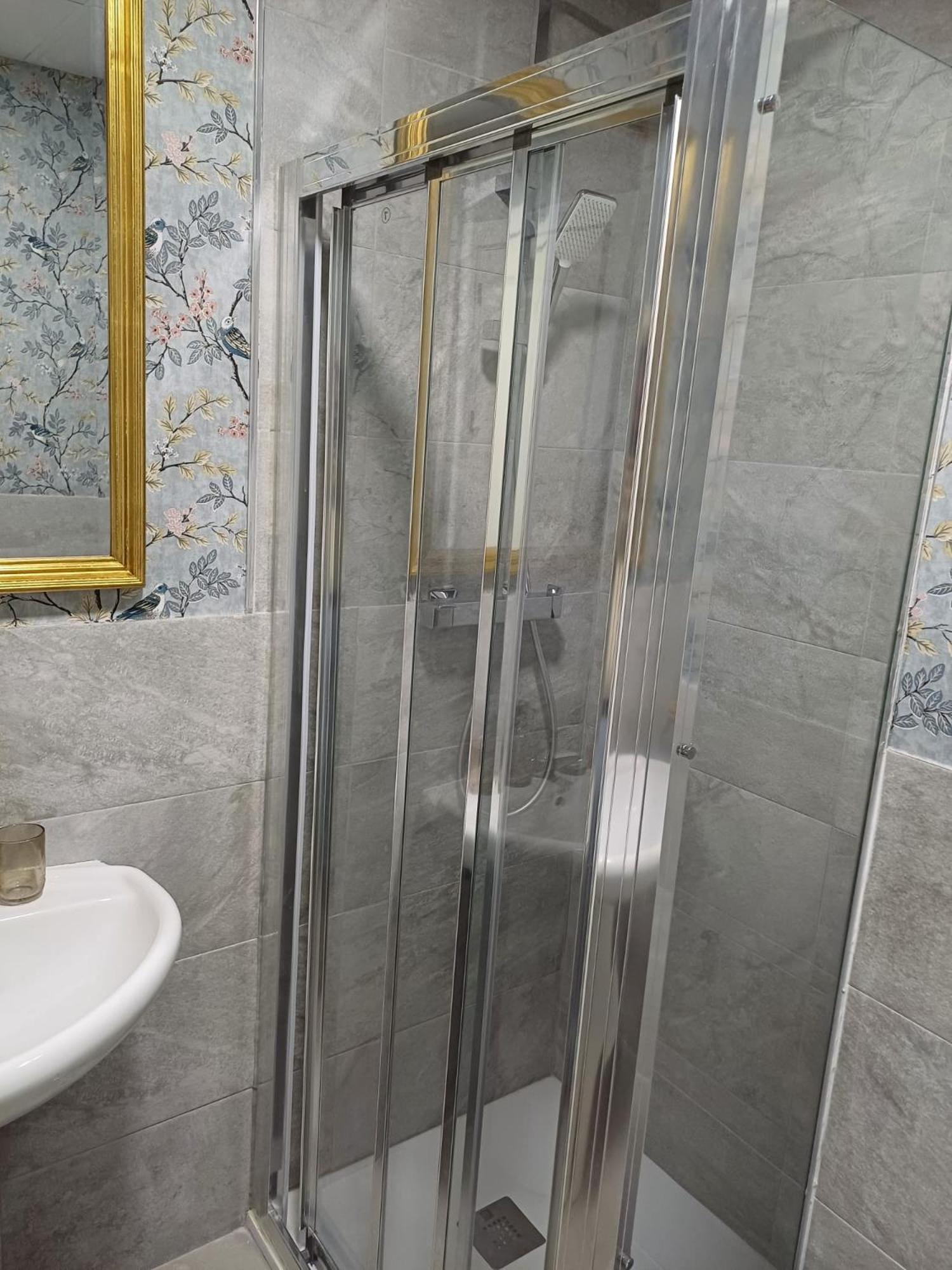 Apartamento Virgen De La Victoria Севиля Екстериор снимка